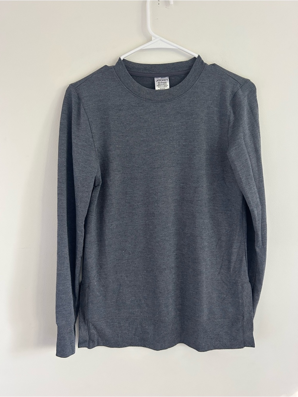 Jockey Men’s Dark Heather Gray Long Sleeve Crew Shirt